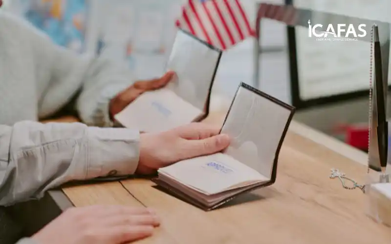 sử dụng Passport khi xuất nhập cảnh Việt Nam 