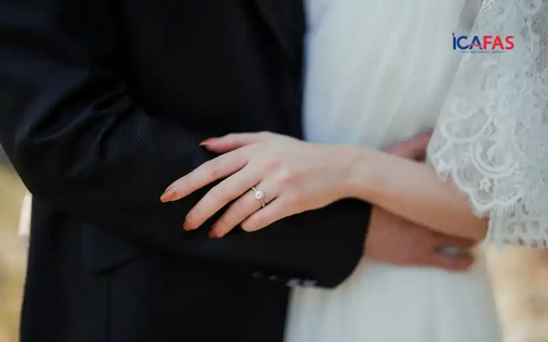 Người từ Mỹ về Việt Nam kết hôn cần chuẩn bị gì?